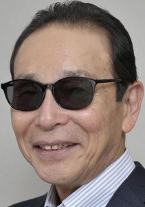 タモリさんの前歯を解説(すきっ歯) - 僕の審美歯科ガイド|前歯の差し歯治療で後悔しないための情報源