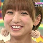 篠田麻里子さんの前歯の画像（矯正＆差し歯）