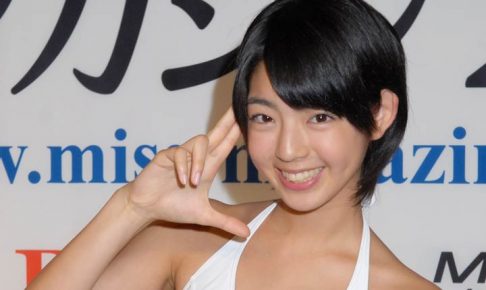 秋月三佳　アイドル